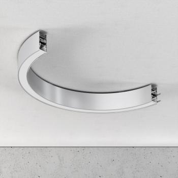 Halbrundes LED-Beleuchtungsprofil an einer modernen Decke